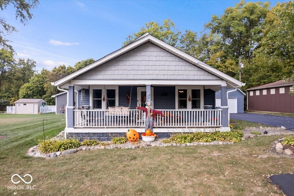 5012 W 8th Street Road, Anderson, IN 46011