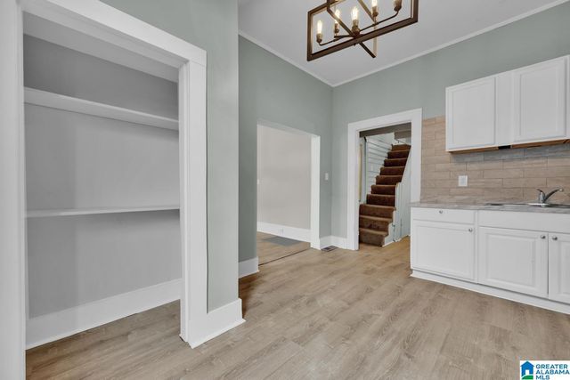 4908 2ND AVENUE N, Birmingham, AL 35212