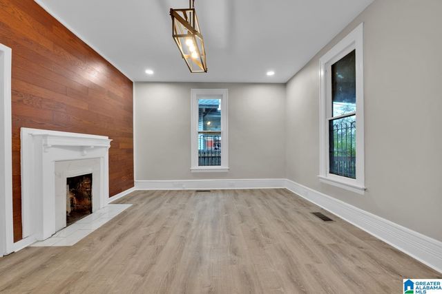 4908 2ND AVENUE N, Birmingham, AL 35212