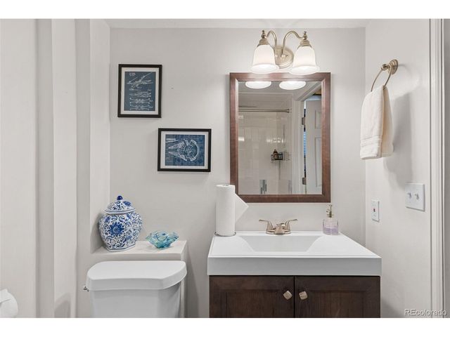 10845 W Dartmouth Ave, Lakewood, CO 80227