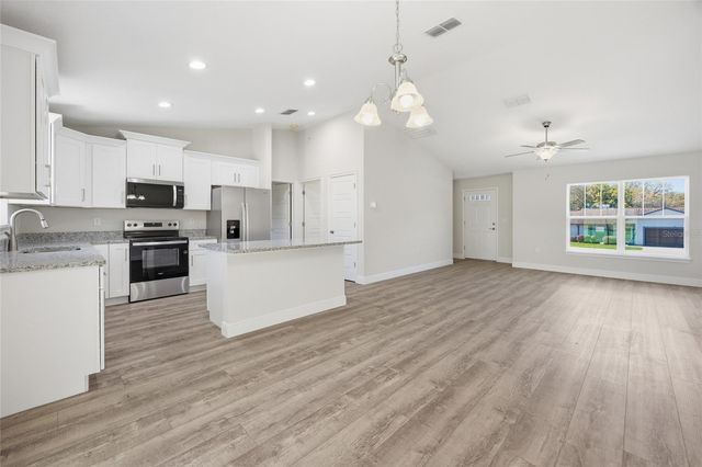 6762 W CHERRY ROAD, Ocala, FL 34472