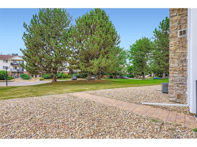 461 S Kalispell Way D, Aurora, CO 80017