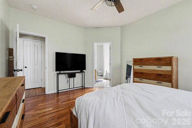 4011 Lakota Court, Charlotte, NC 28269