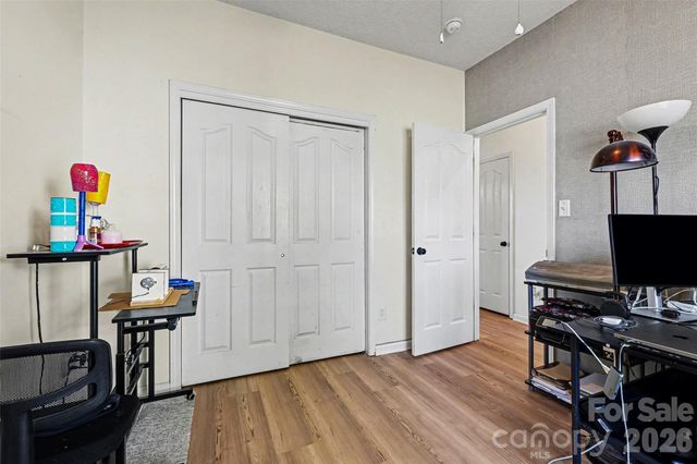 4011 Lakota Court, Charlotte, NC 28269