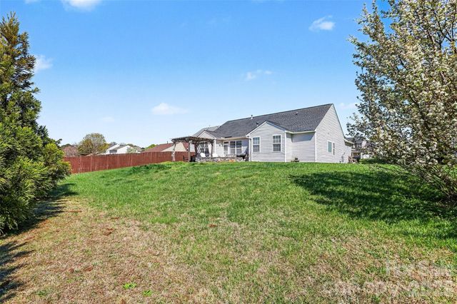 4011 Lakota Court, Charlotte, NC 28269