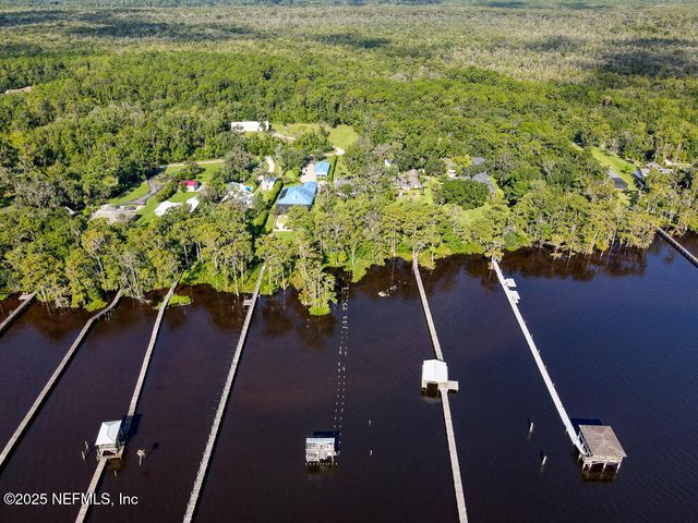 5325 DEER ISLAND Road, Green Cove Springs, FL 32043