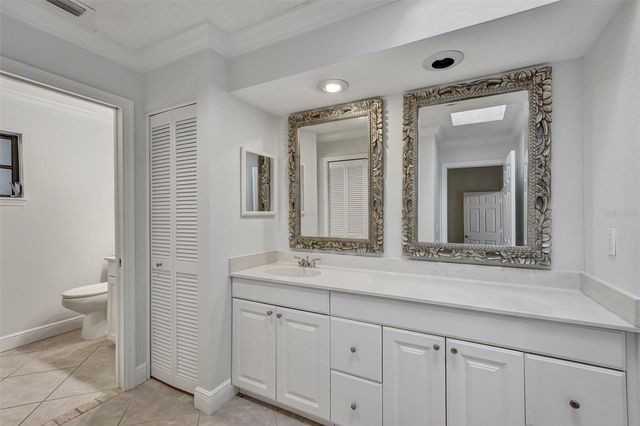 7861 PINE TRACE DRIVE 7861, Sarasota, FL 34243