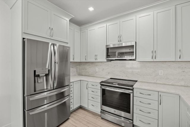 5725 SE Kawana Trail, Hobe Sound, FL 33455