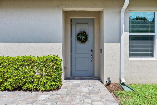 5725 SE Kawana Trail, Hobe Sound, FL 33455