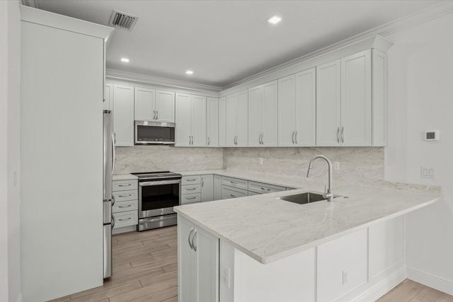 5725 SE Kawana Trail, Hobe Sound, FL 33455