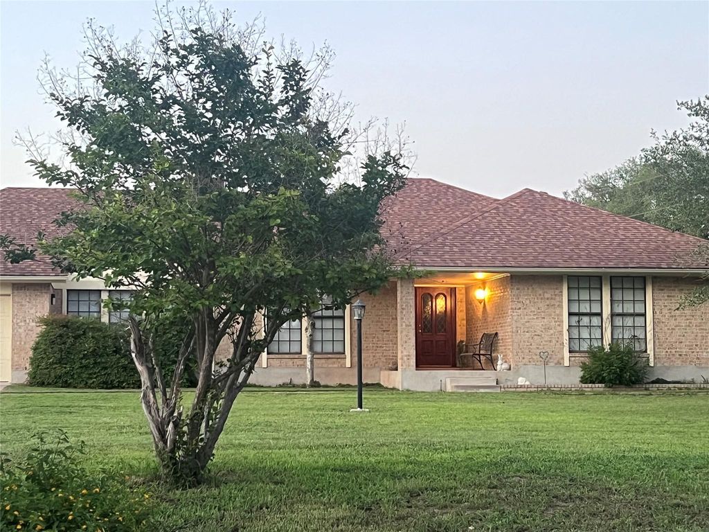 7745 El Dorado DR, Austin, TX 78737