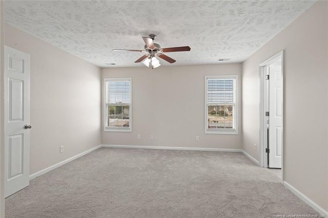 549 Bellgrove Drive, Hope Mills, NC 28348