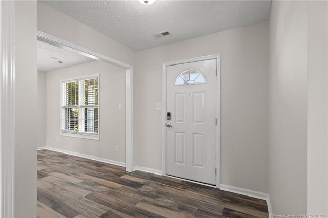 549 Bellgrove Drive, Hope Mills, NC 28348