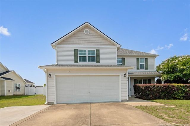 549 Bellgrove Drive, Hope Mills, NC 28348