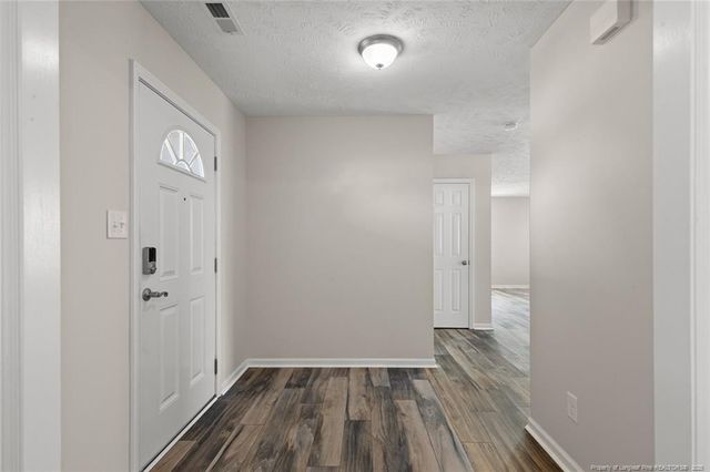 549 Bellgrove Drive, Hope Mills, NC 28348