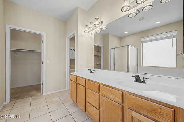 1819 W Nighthawk Way, Phoenix, AZ 85045