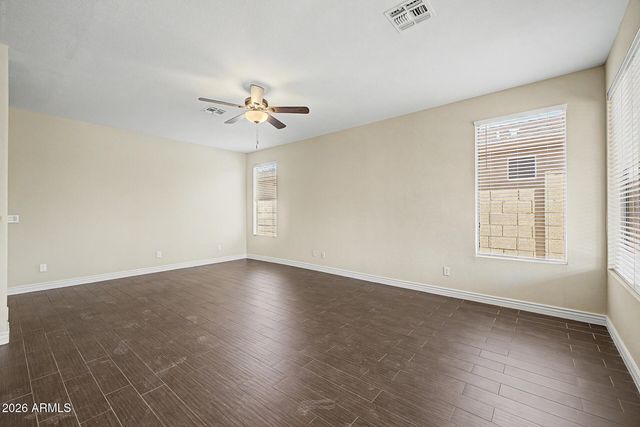 1819 W Nighthawk Way, Phoenix, AZ 85045