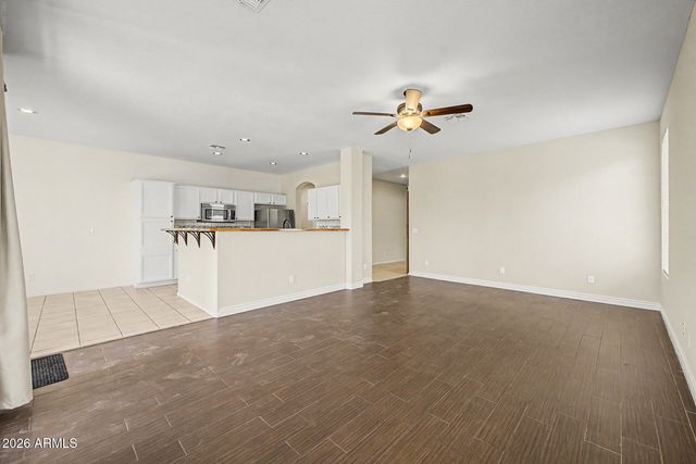 1819 W Nighthawk Way, Phoenix, AZ 85045