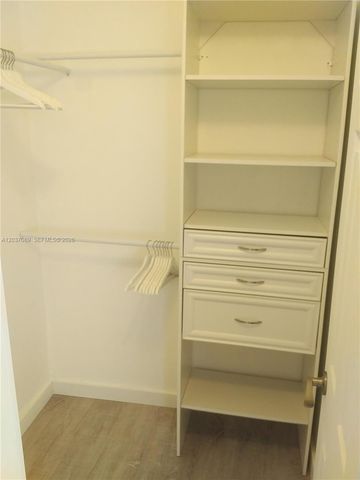 1525 Meridian Avenue 205, Miami Beach, FL 33139