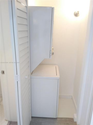 1525 Meridian Avenue 205, Miami Beach, FL 33139