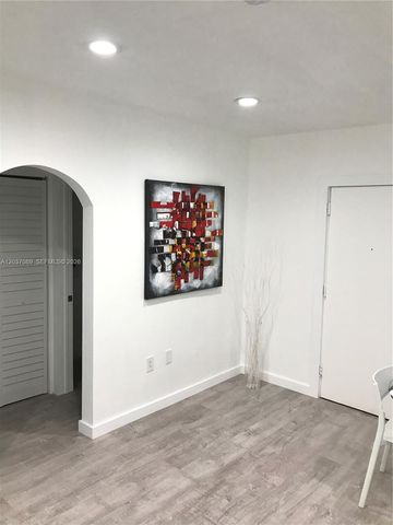 1525 Meridian Avenue 205, Miami Beach, FL 33139