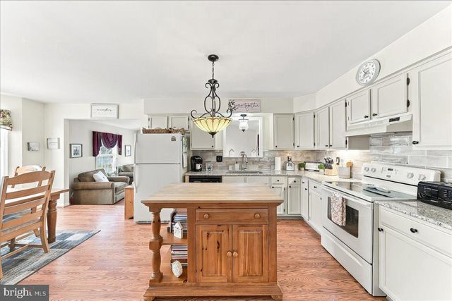 23 BELFORT LOOP, Newark, DE 19702