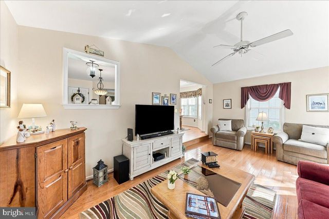23 BELFORT LOOP, Newark, DE 19702
