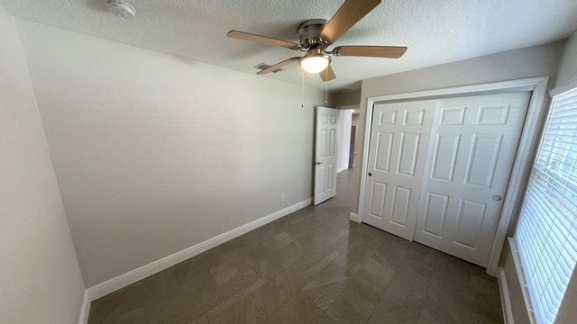 1517 N GRANDVIEW STREET, Mount Dora, FL 32757