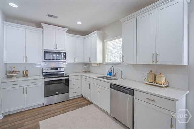 36 Cockle Shell Road, Savannah, GA 31419