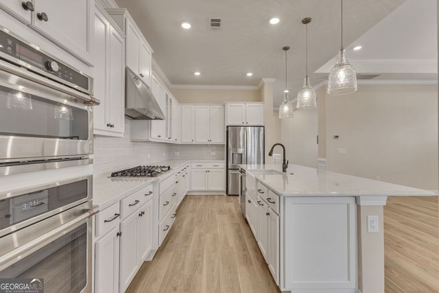 93 Club Cresswind Drive, Newnan, GA 30263