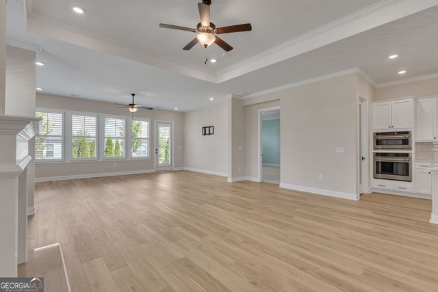 93 Club Cresswind Drive, Newnan, GA 30263