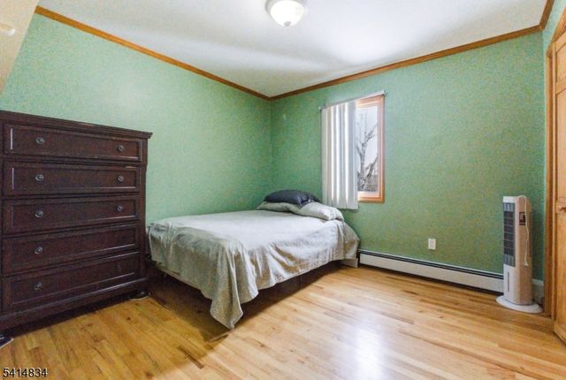 14 Marshall Trl, Hopatcong Boro, NJ 07843