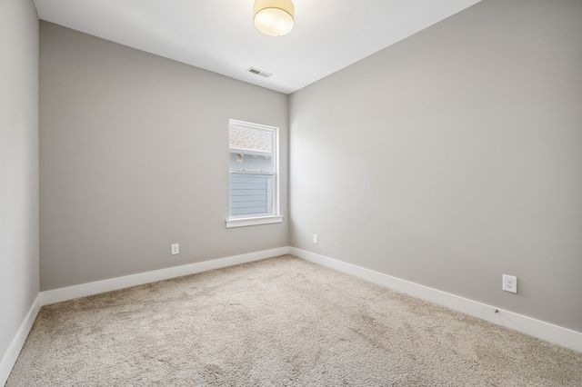733 Arbor Trace Cir, Nashville, TN 37207