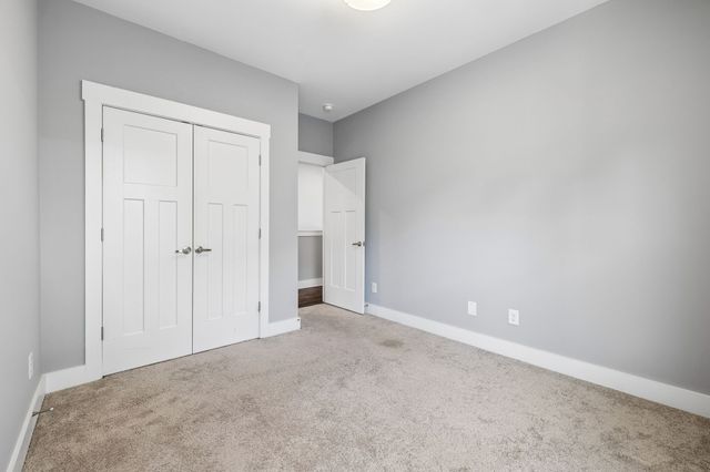 733 Arbor Trace Cir, Nashville, TN 37207