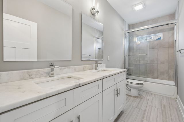 733 Arbor Trace Cir, Nashville, TN 37207