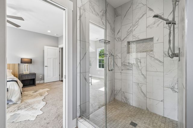 733 Arbor Trace Cir, Nashville, TN 37207