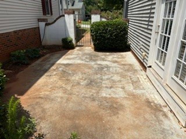 106 antique Court, Pendleton, SC 29670
