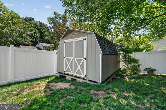 8805 ROSANNE CT, Clinton, MD 20735