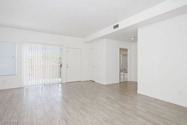 5125 West Reno Avenue 1068, Las Vegas, NV 89118