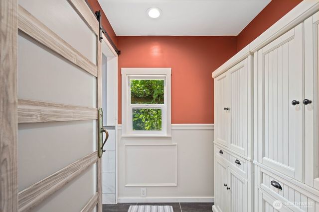 732 S Summit Avenue, Bremerton, WA 98312