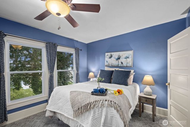 732 S Summit Avenue, Bremerton, WA 98312