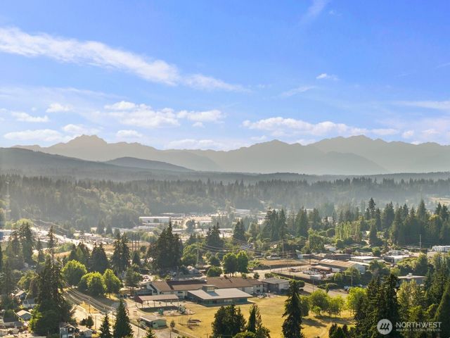 732 S Summit Avenue, Bremerton, WA 98312