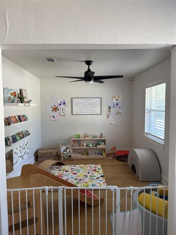 4737 Benning Drive, Houston, TX 77035