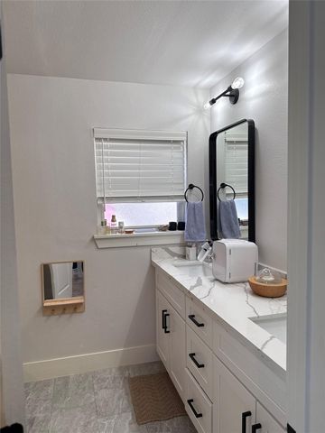 4737 Benning Drive, Houston, TX 77035