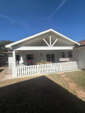 4737 Benning Drive, Houston, TX 77035