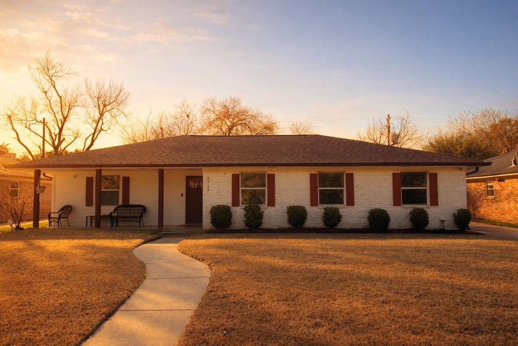 4737 Benning Drive, Houston, TX 77035