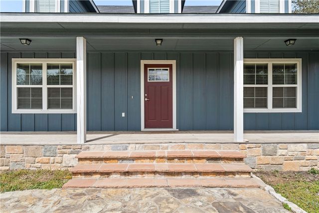 153 Cedar Shadow Lane, Whitney, TX 76692