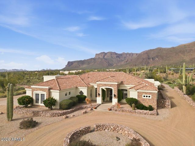 10558 E CLOUDVIEW Avenue, Gold Canyon, AZ 85118