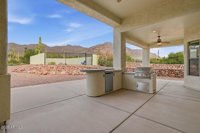 10558 E CLOUDVIEW Avenue, Gold Canyon, AZ 85118