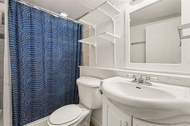6134 Queen Court, Arvada, CO 80004